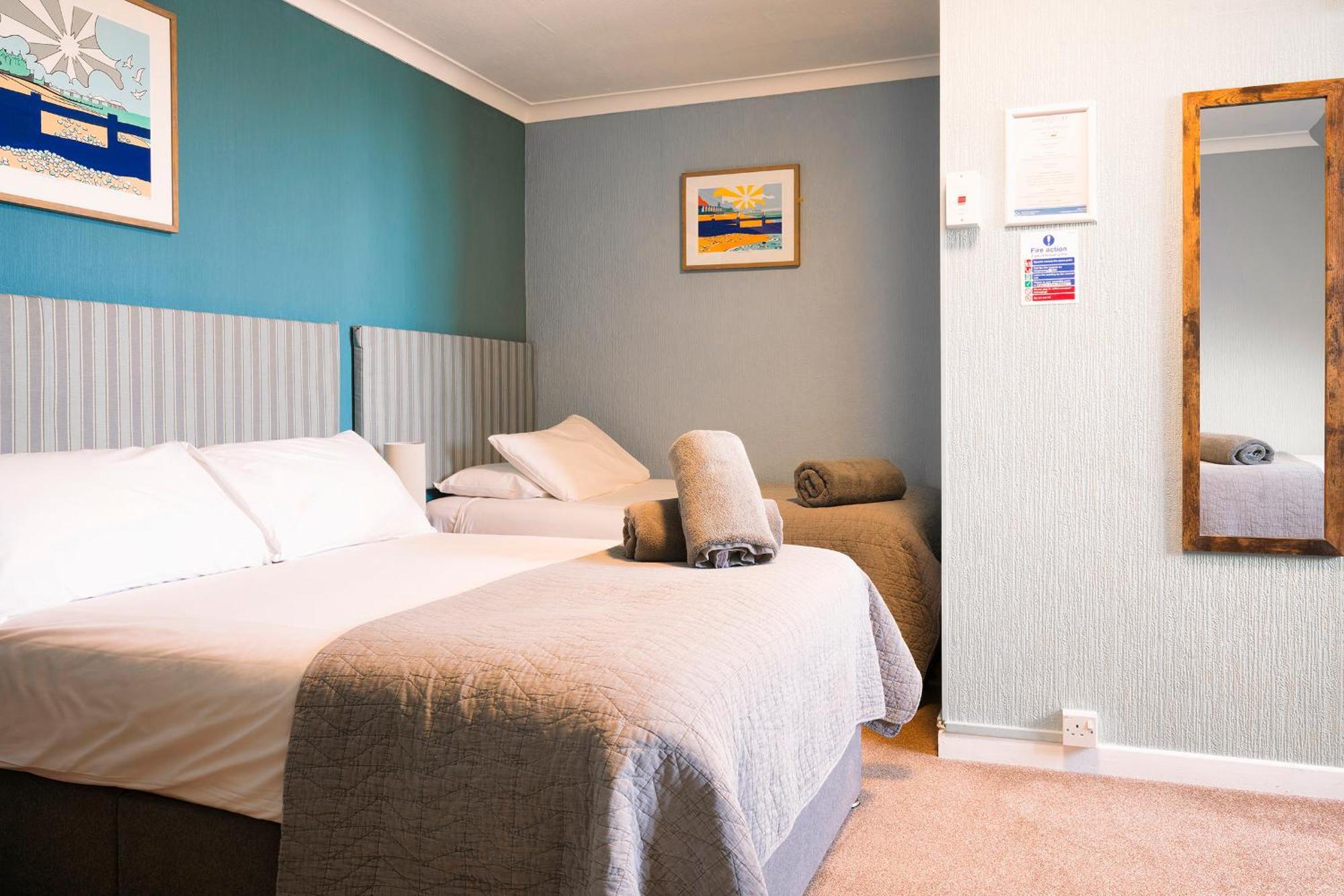 Sandcliff Guest House クロマー エクステリア 写真